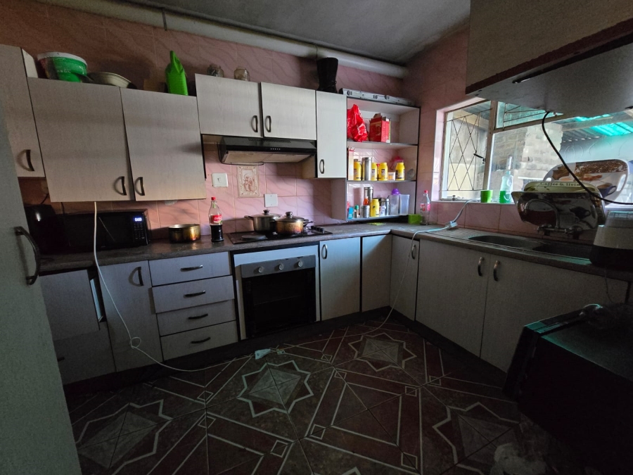 3 Bedroom Property for Sale in Amalinda North Eastern Cape